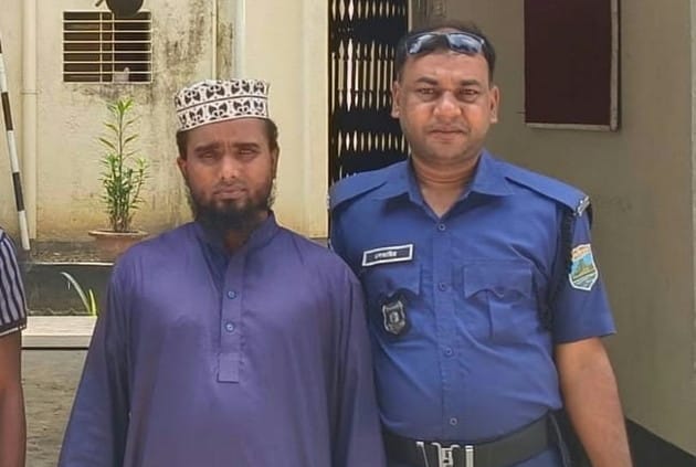 সাপাহারে মাদ্রাসাছাত্রীকে যৌন নিপীড়নের অভিযোগে পরিচালক গ্রেপ্তার