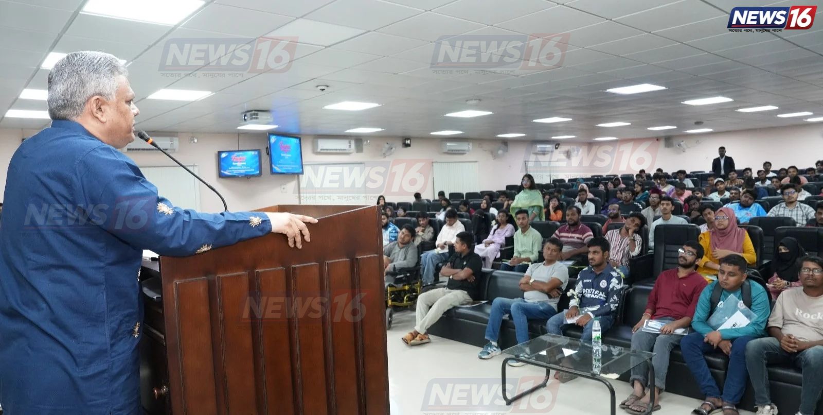 রাবিতে পিডিএফের নবীনদের বরণ ও বিদায়ীদের সংবর্ধনা