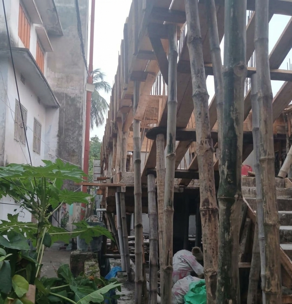রাজশাহীতে ভবন নির্মাণে অনিয়মের অভিযোগ, কাজ বন্ধের নির্দেশ আরডিএর