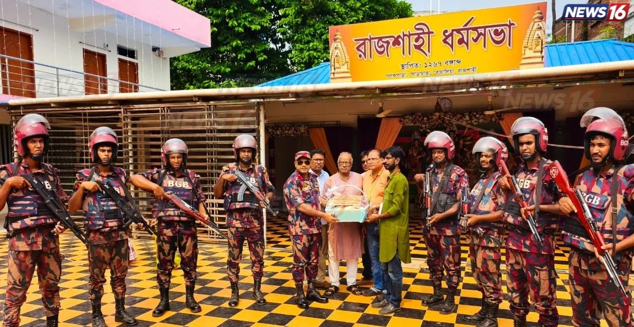 প্রধানমন্ত্রীর আগমন ঘিরে ধর্মসভা পূজামণ্ডপ পরিদর্শনে বিজিবি