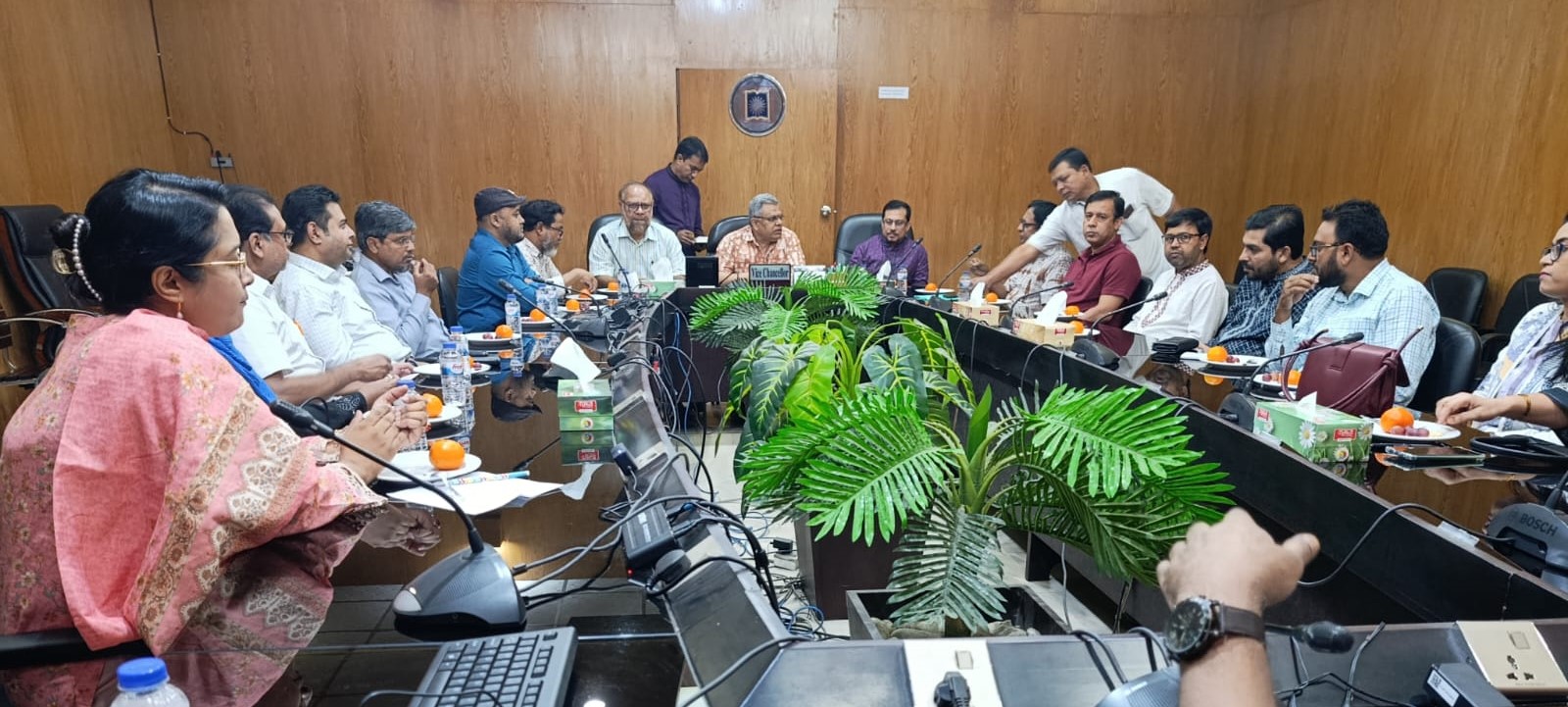 দুর্গাপূজার ছুটিতে রাবি ক্যাম্পাসের নিরাপত্তায় চার পুলিশি টহল দল