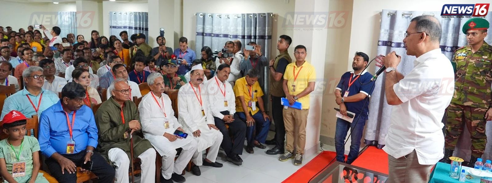 রাজশাহীর ধর্মসভা মন্দিরে প্রধানমন্ত্রীর পূজামণ্ডপ পরিদর্শন ও মতবিনিময়