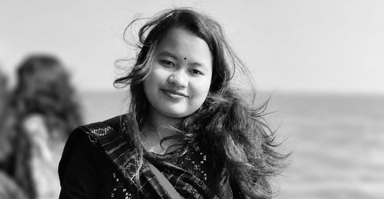 এয়ার অ্যাম্বুলেন্সে ঢাকায় নিয়েও বাঁচানো গেল না রাবি শিক্ষার্থী চেসি ত্রিপুরাকে